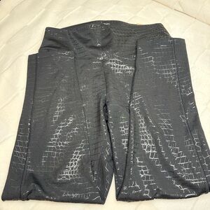 PINK ACTIVE High Waist 7/8 Crocodile Print Leggings Black L Squat Ready Pocket